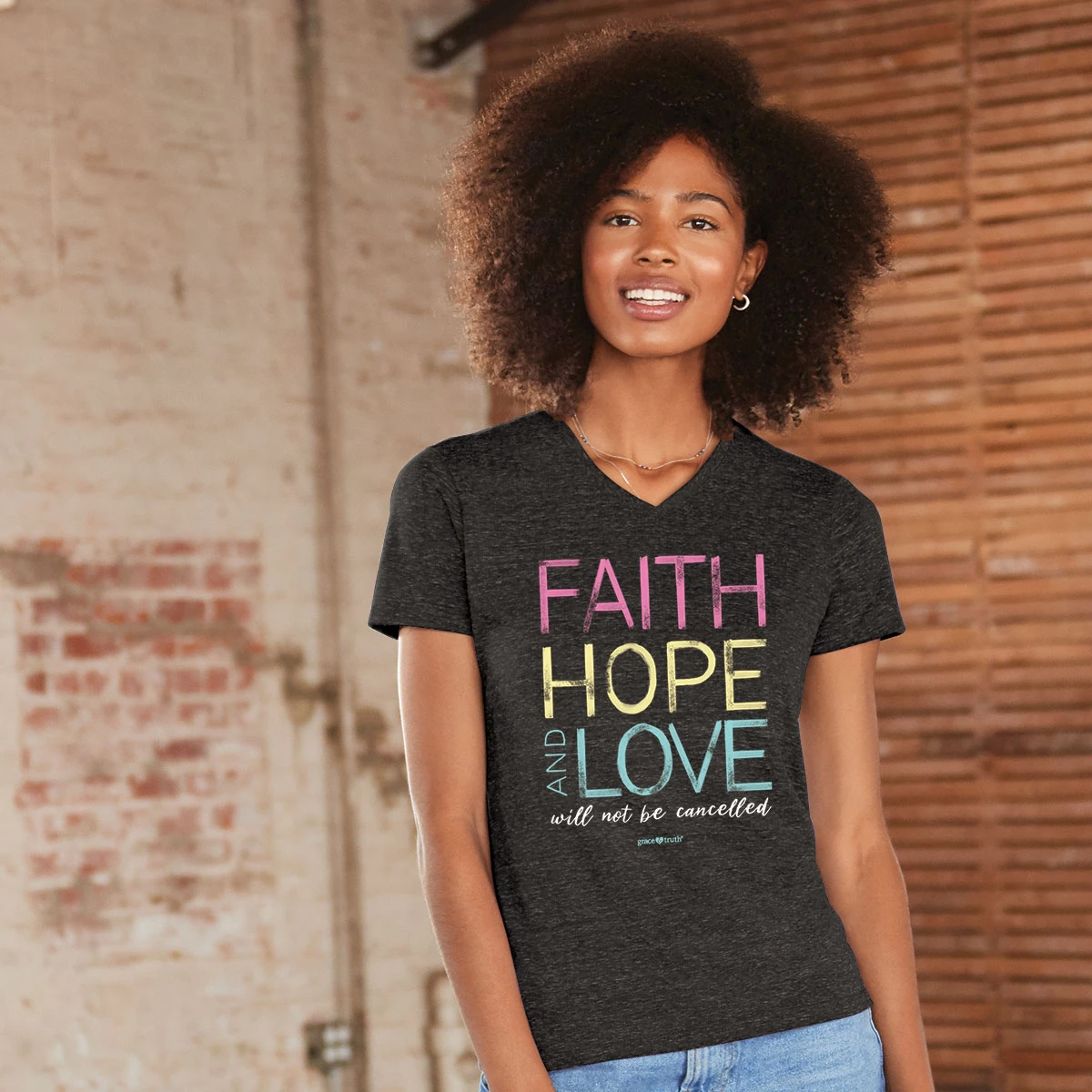 Faith Hope Love – grace & truth ® Girlie-Shirt
